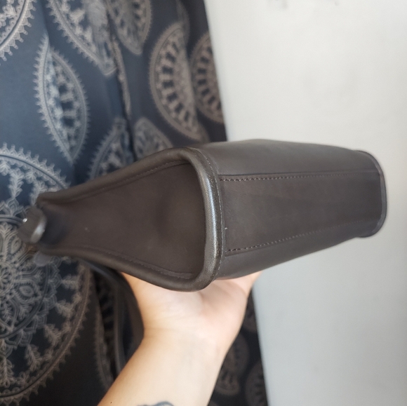 Vintage Coach Gray Small Legacy Zip 9997🩶 - Picture 7 of 15